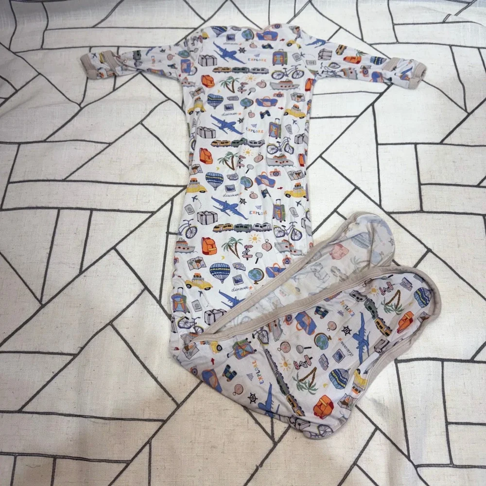 Bestaroo Knotted‎ Sleeper Gown 0-3 Months White Travel Explore Bamboo Viscose